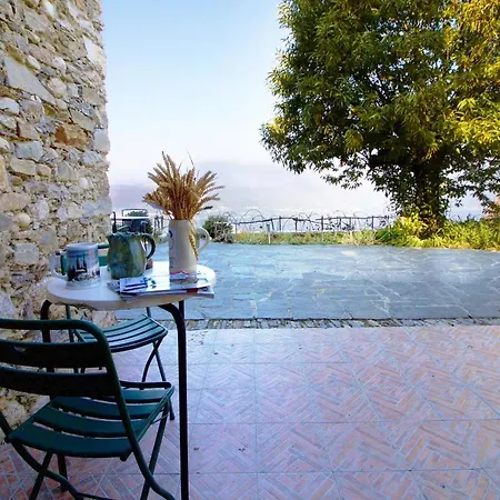 Sleeps 8 Βίλα Castelveccana